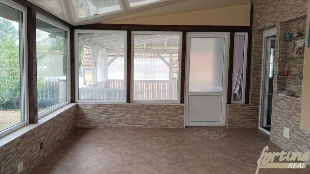 8-Zimmer-Gewerbeimmobilie kaufen in Sankt Pölten Land – 247 m², € 448.000 – Bild 3 von 36