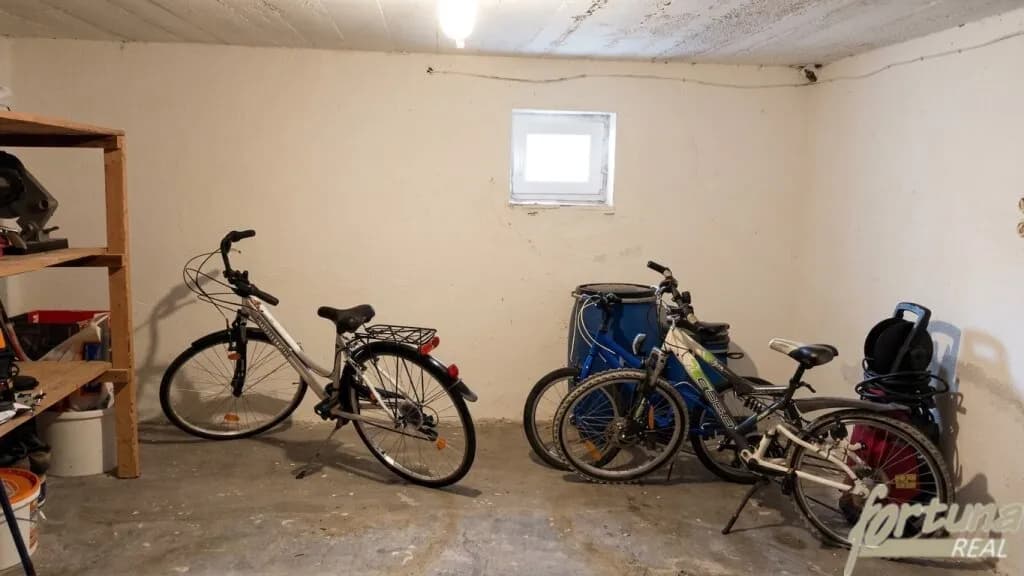 8-Zimmer-Gewerbeimmobilie kaufen in Sankt Pölten Land – 247 m², € 448.000 – Bild 24 von 36