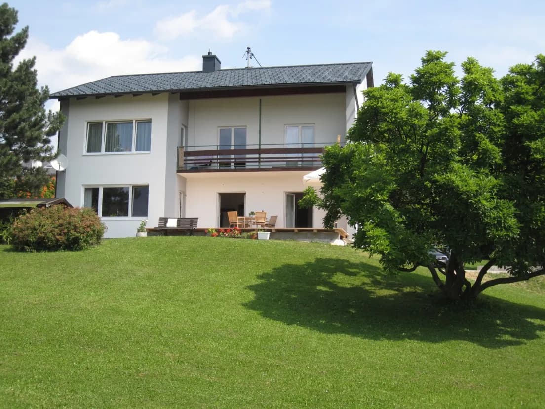 4-Zimmer-Wohnung mieten in Linz Land – 100 m², € 1.590 – Bild 1 von 7