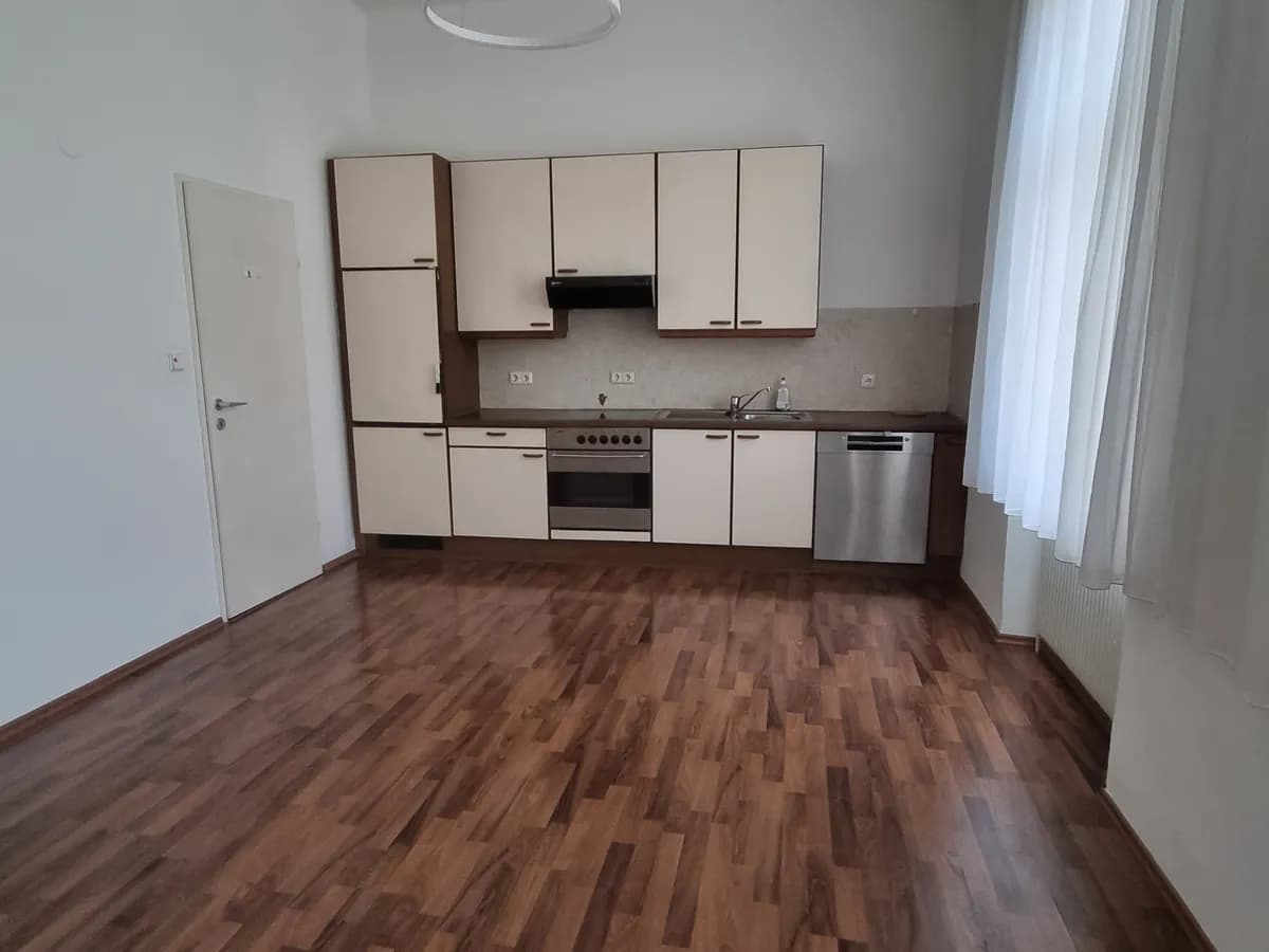 3-Zimmer-Wohnung mieten in Horn – 55 m², € 445 – Bild 1 von 12