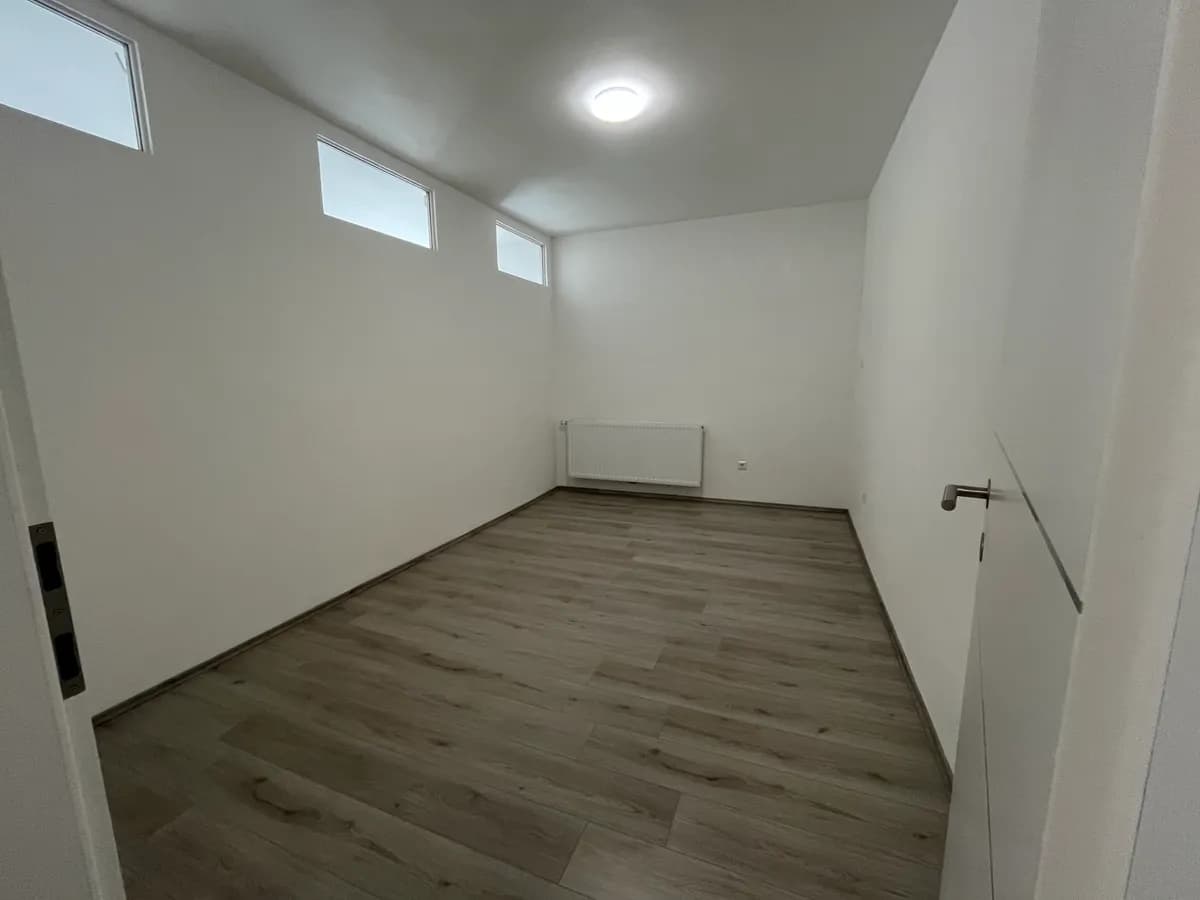 3-Zimmer-Wohnung kaufen in Wiener Neustadt – 89 m², € 255.000 – Bild 7 von 16