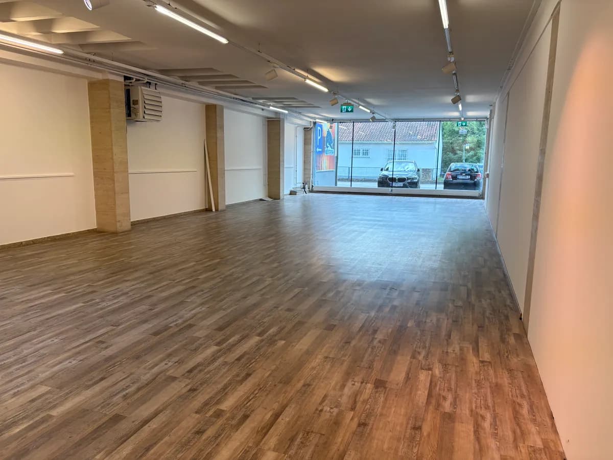 4-Zimmer-Gewerbeimmobilie mieten in Krems an der Donau – 189 m², € 2.830 – Bild 4 von 11