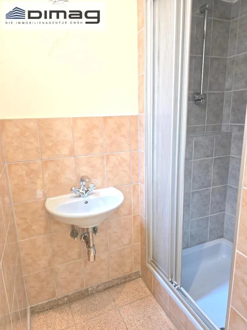 2-Zimmer-Gewerbeimmobilie mieten in Wien – 82 m², € 1.249 – Bild 9 von 11
