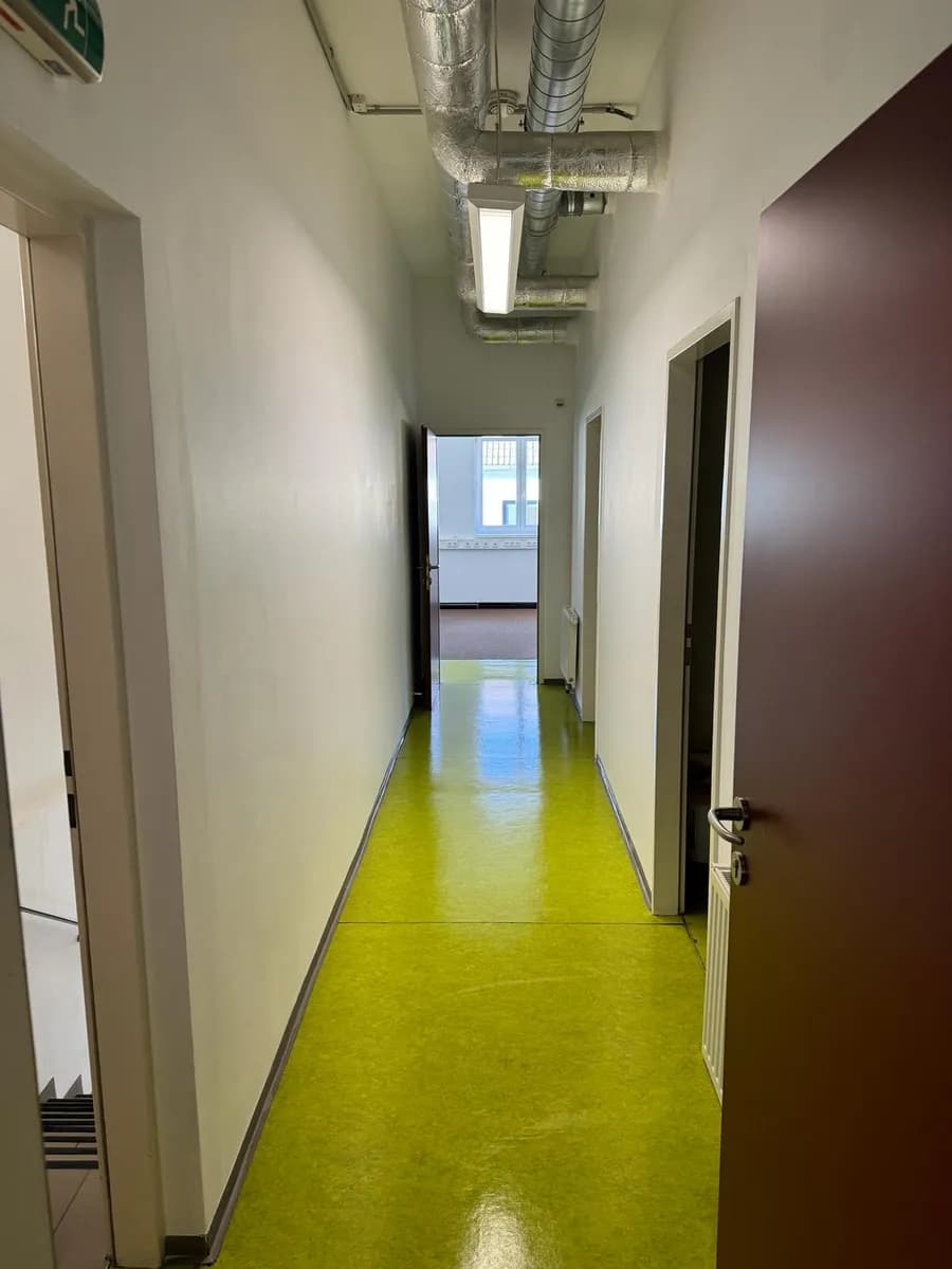 3-Zimmer-Gewerbeimmobilie mieten in Bruck an der Leitha – 100 m², € 955 – Bild 11 von 16