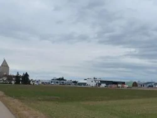 Immobilie kaufen in Tulln – 15 000 m² – Bild 1 von 7