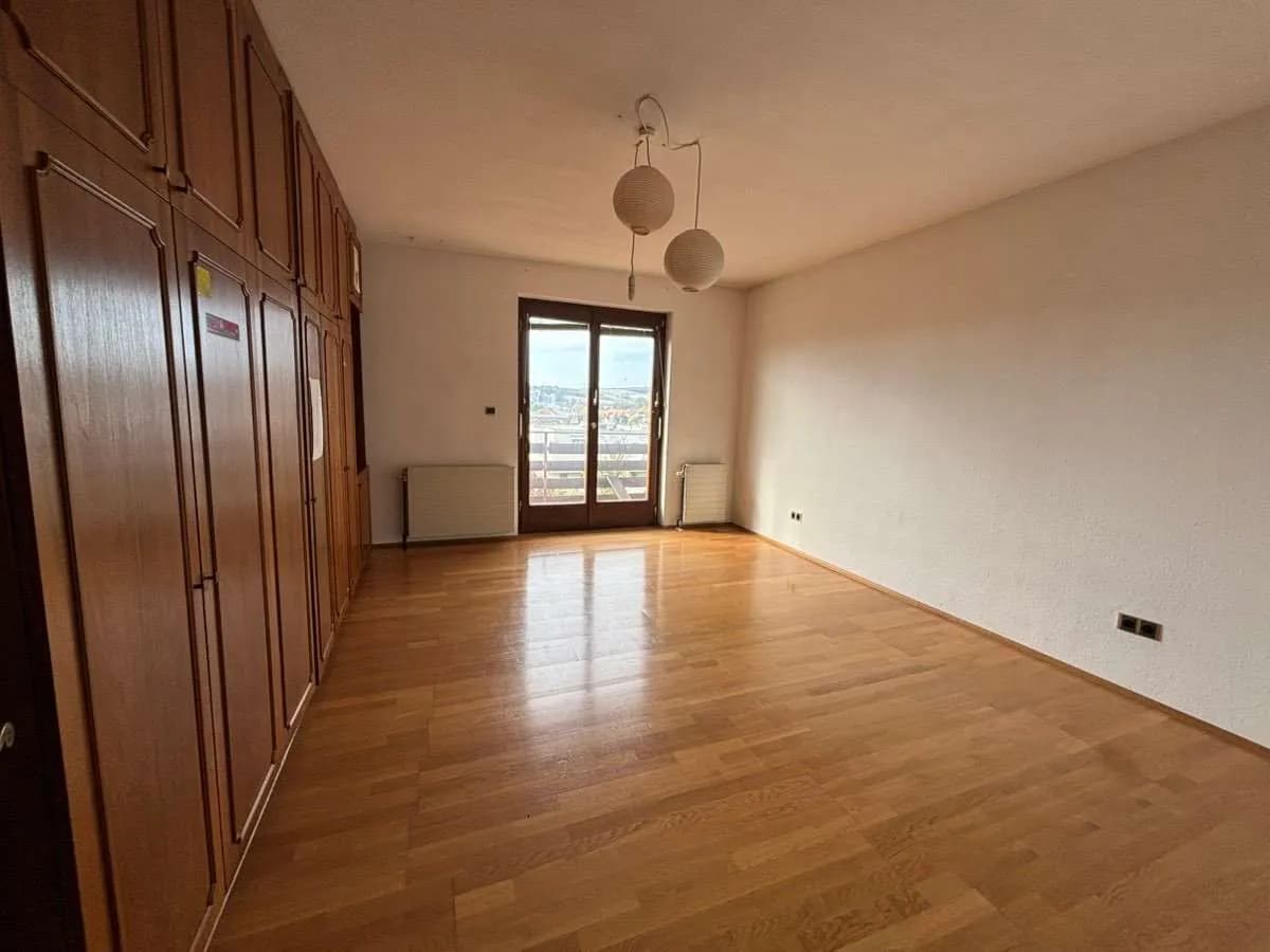 8-Zimmer-Haus kaufen in Hollabrunn – 240 m², € 498.000 – Bild 39 von 62