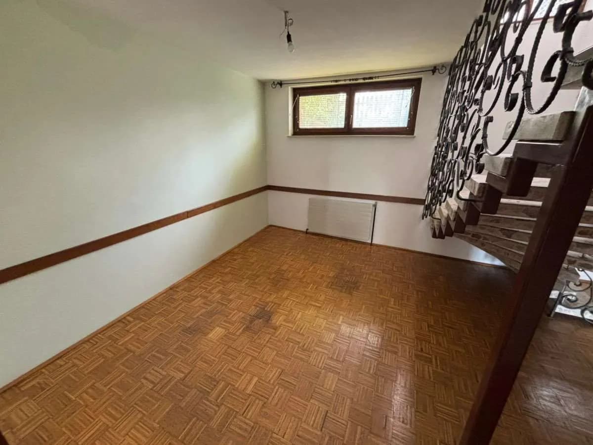 8-Zimmer-Haus kaufen in Hollabrunn – 240 m², € 498.000 – Bild 43 von 62