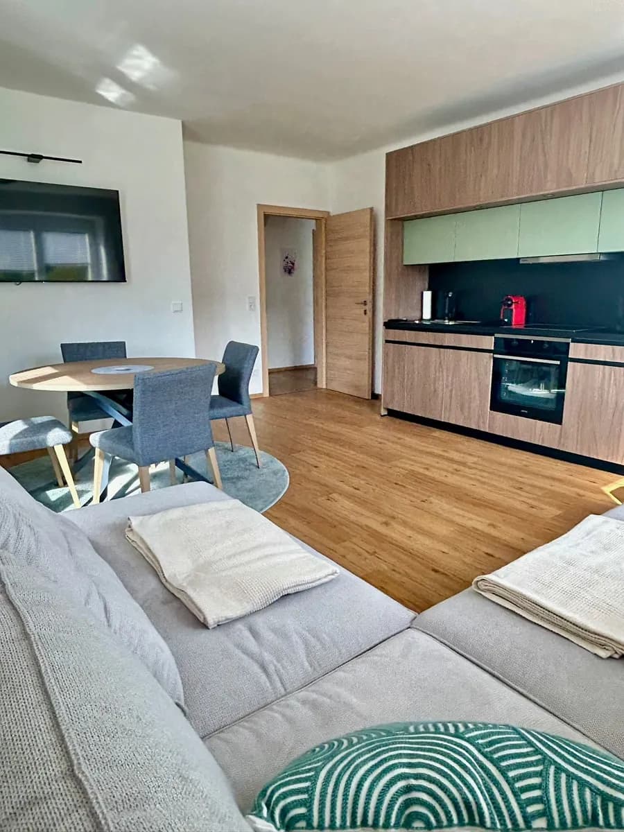 Gewerbeimmobilie mieten in Südoststeiermark – 180 m², € 15 – Bild 2 von 29