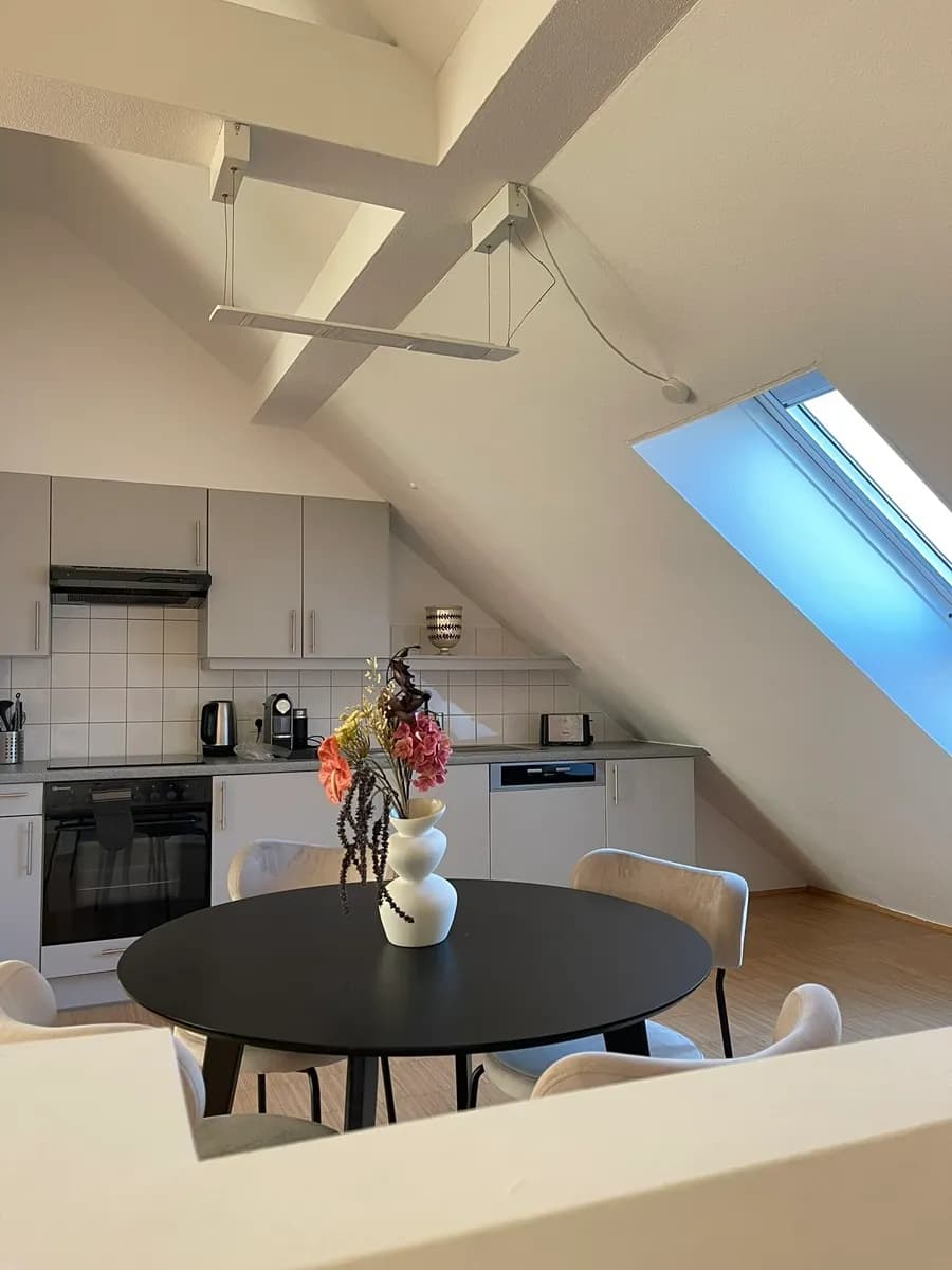 2-Zimmer-Wohnung mieten in Graz – 75 m², € 1.500 – Bild 4 von 11