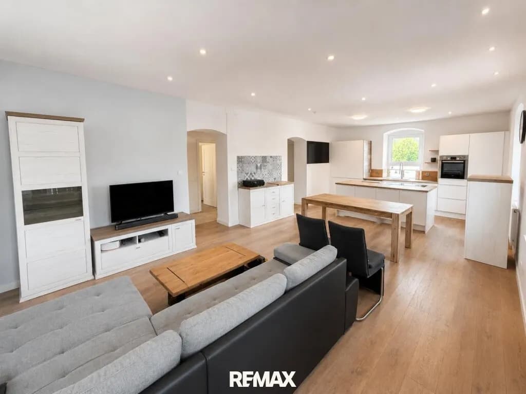 3-Zimmer-Wohnung kaufen in Schwaz – 74 m², € 339.000 – Bild 1 von 12
