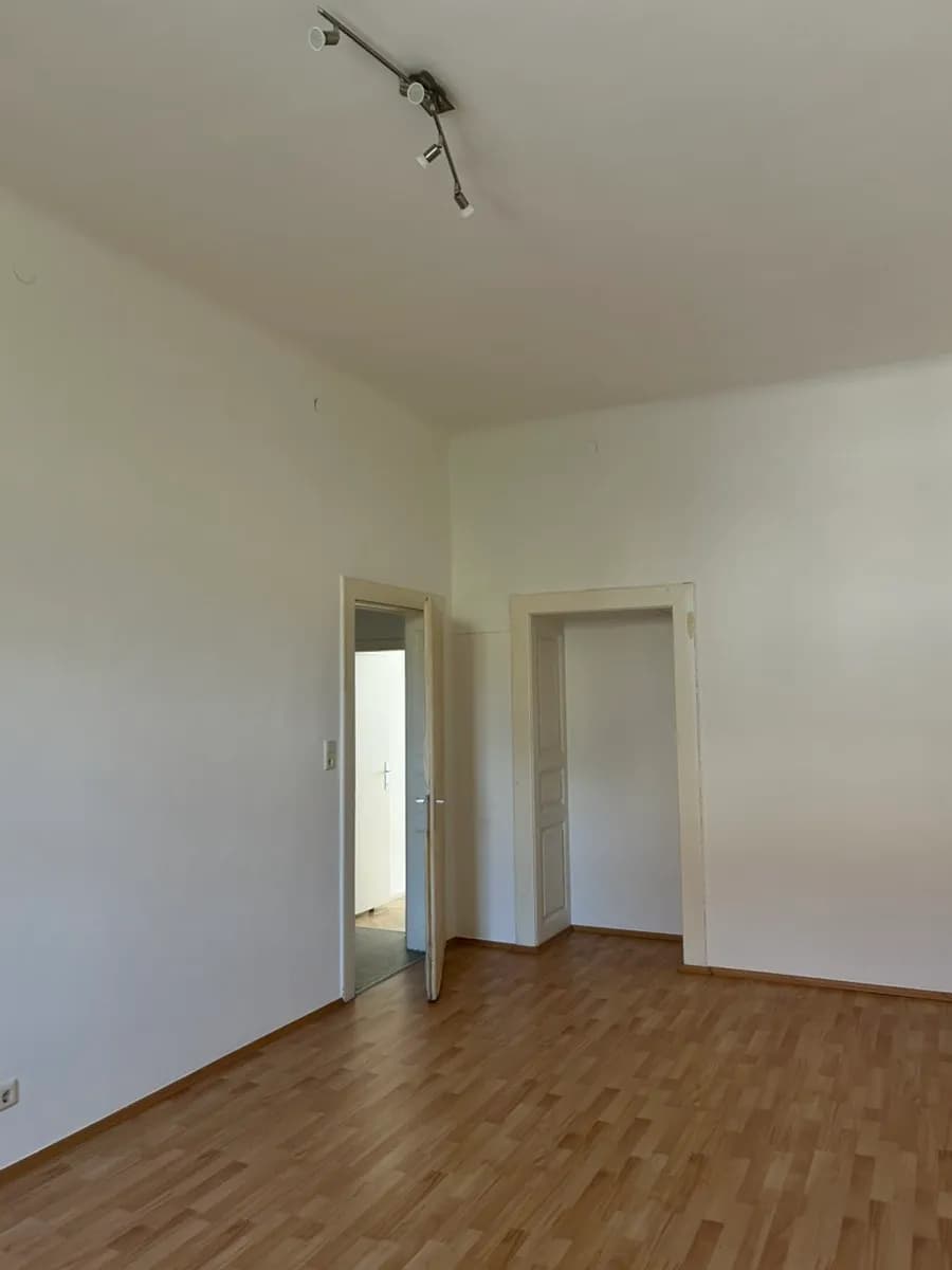 2-Zimmer-Wohnung mieten in Graz – 75 m², € 676 – Bild 4 von 9