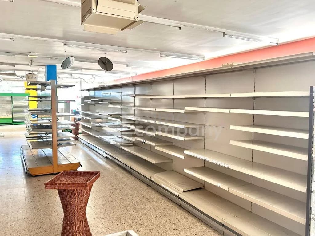 Gewerbeimmobilie kaufen in Tulln – 390 m², € 550.000 – Bild 9 von 11