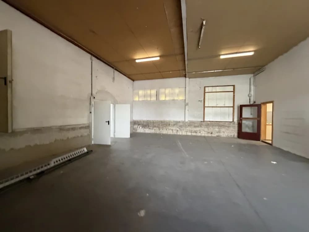 Gewerbeimmobilie mieten in Gänserndorf – 1 243 m², € 1.750 – Bild 4 von 24