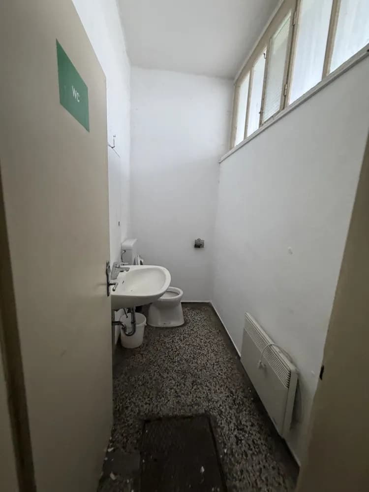 Gewerbeimmobilie mieten in Gänserndorf – 1 243 m², € 1.750 – Bild 7 von 24