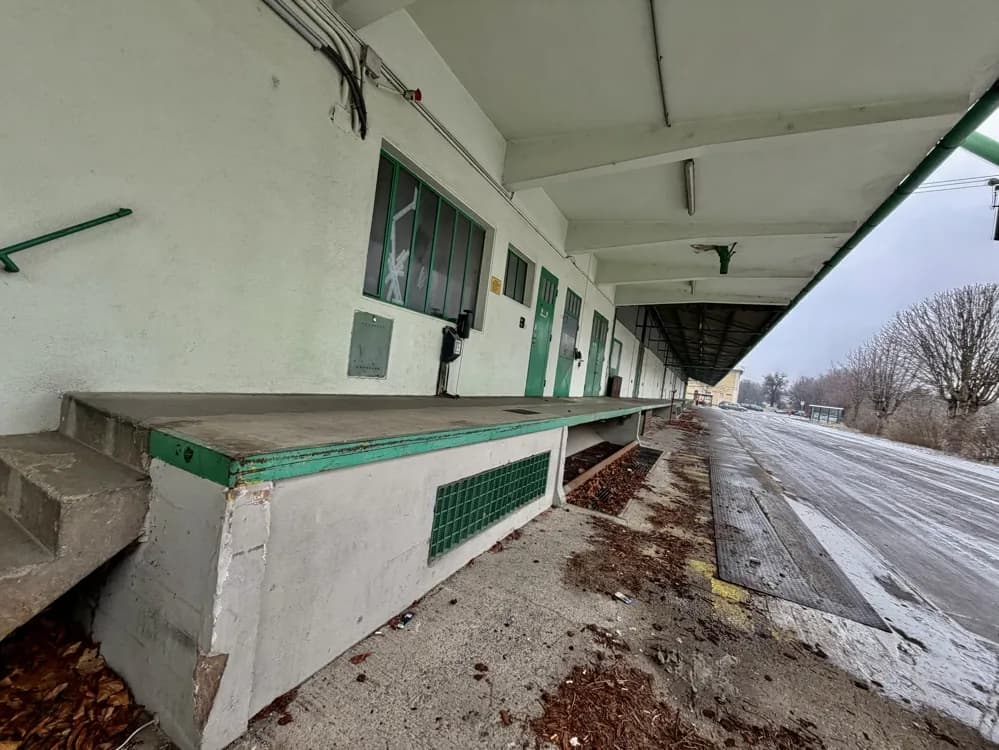 Gewerbeimmobilie mieten in Gänserndorf – 1 243 m², € 1.750 – Bild 24 von 24