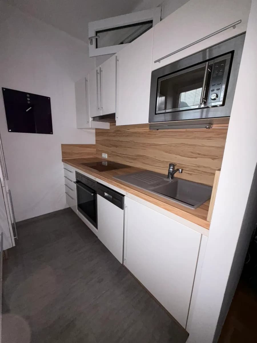 2-Zimmer-Wohnung kaufen in Gmunden – 58 m², € 169.000 – Bild 2 von 12