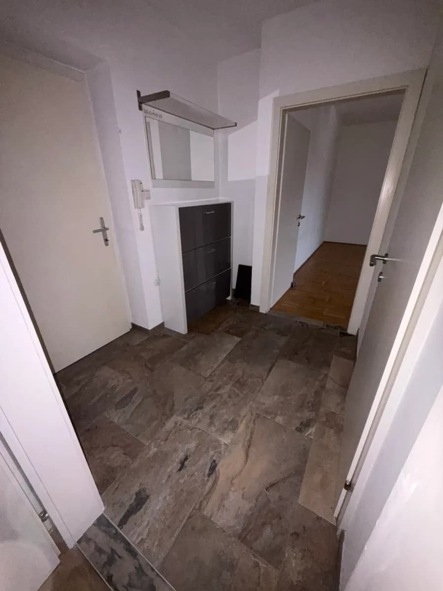 2-Zimmer-Wohnung kaufen in Gmunden – 58 m², € 169.000 – Bild 6 von 12