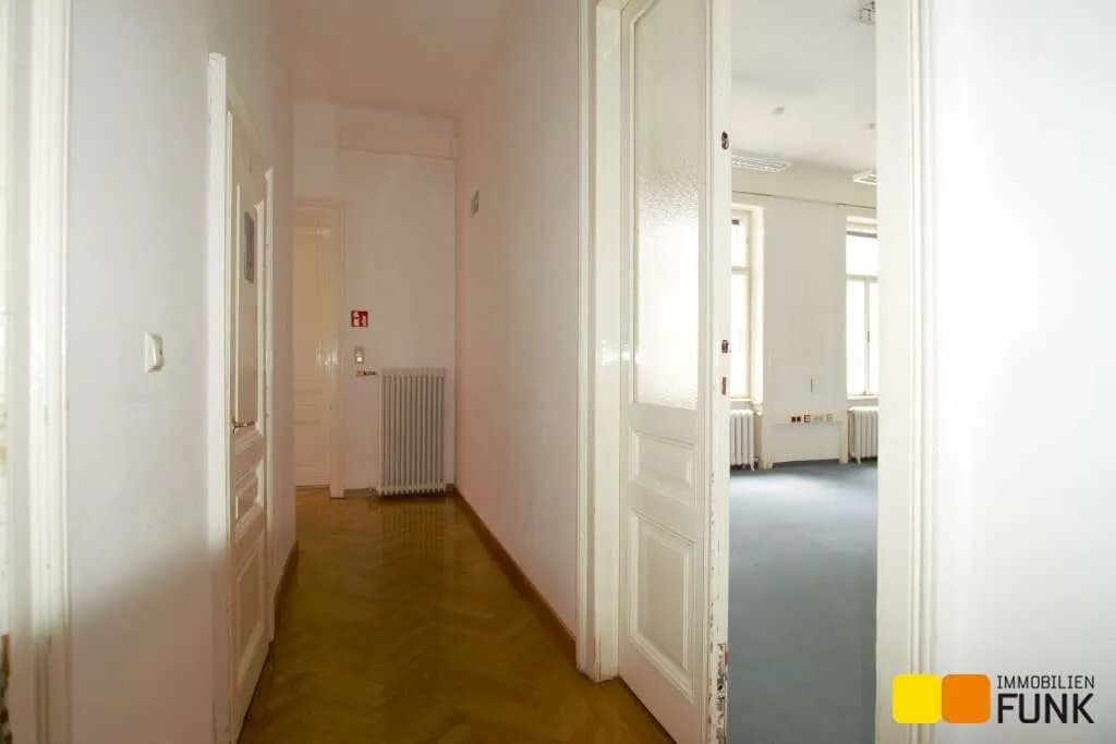 9-Zimmer-Gewerbeimmobilie mieten in Wien – 351 m², € 6.289 – Bild 11 von 25