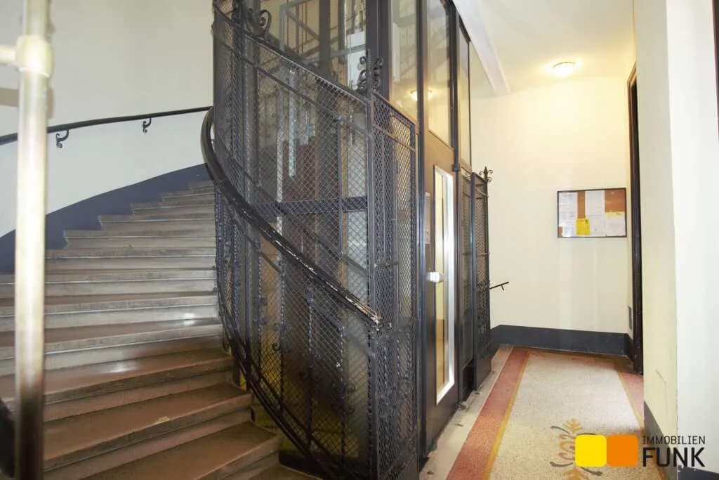9-Zimmer-Gewerbeimmobilie mieten in Wien – 351 m², € 6.289 – Bild 21 von 25
