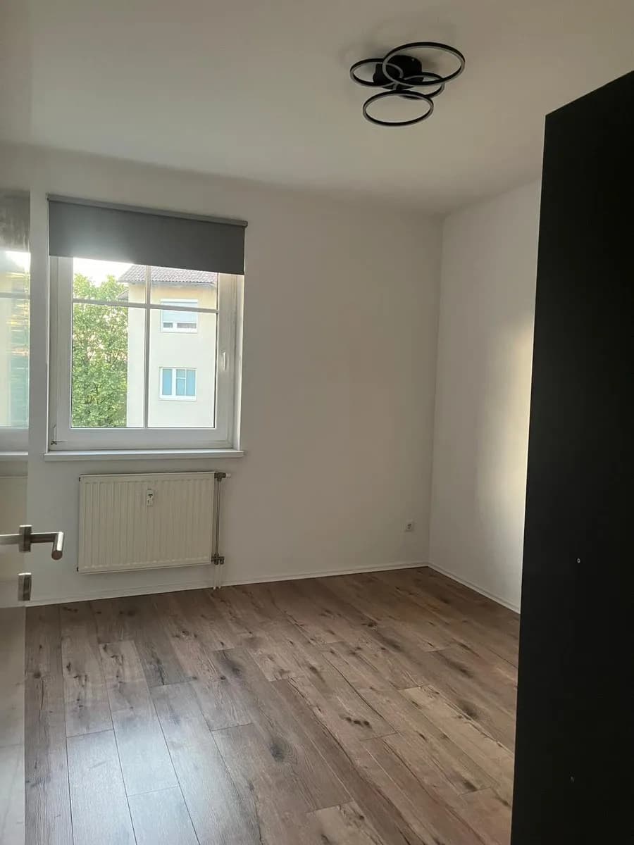 2-Zimmer-Wohnung mieten in Wels – 52 m², € 890 – Bild 5 von 9