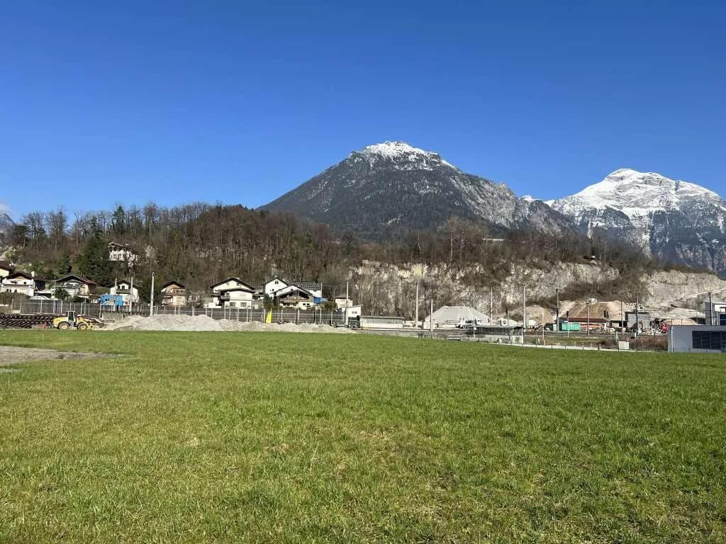 Grundstück kaufen in Schwaz – 4 500 m² – Bild 1 von 6