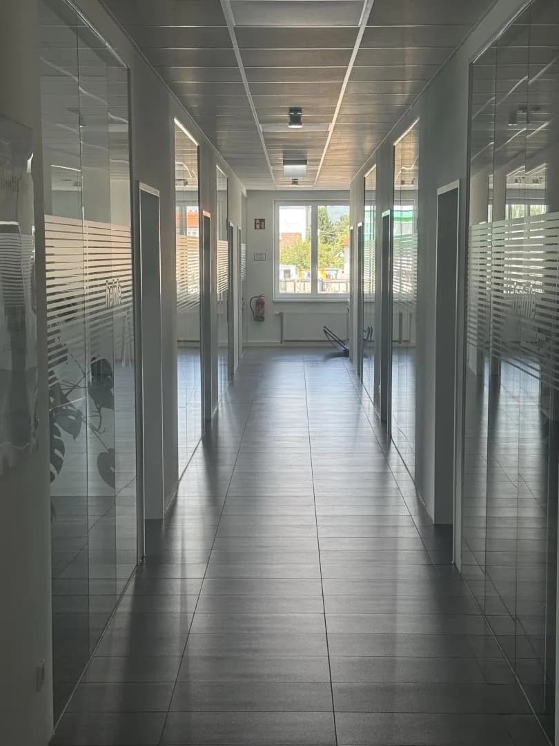 Gewerbeimmobilie mieten in Linz Land – 443 m², € 5.316 – Bild 3 von 9