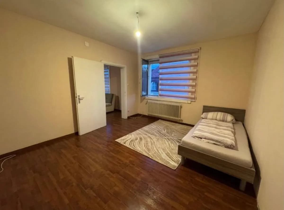1-Zimmer-Wohnung mieten in Gänserndorf – 20 m², € 450 – Bild 1 von 7