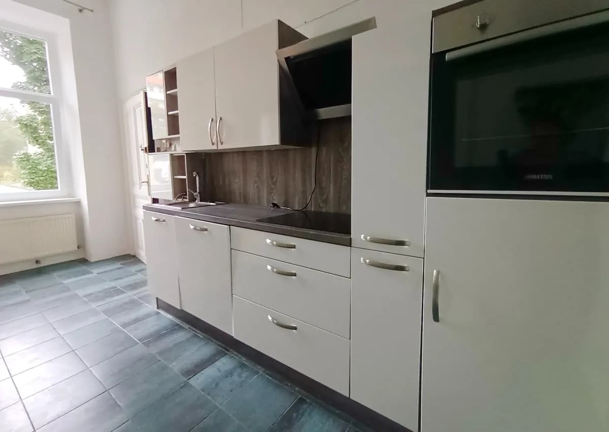 1-Zimmer-Wohnung mieten in Wien – 43 m², € 725 – Bild 2 von 6