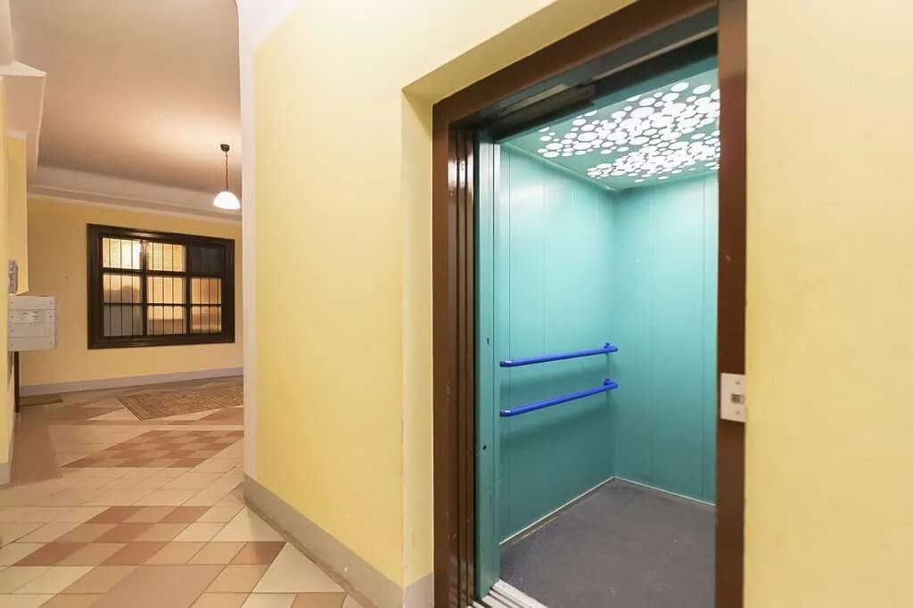 8-Zimmer-Wohnung mieten in Wien – 215 m², € 4.325 – Bild 18 von 22