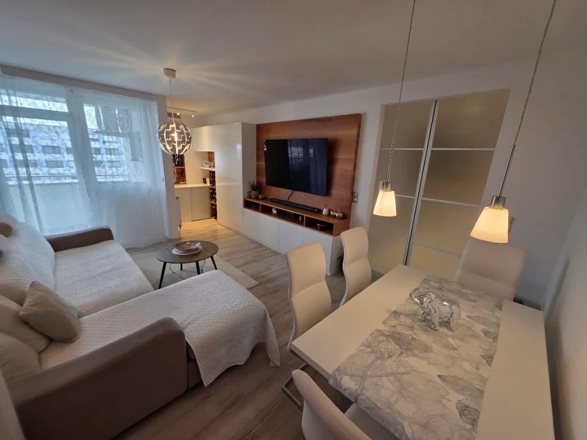 2-Zimmer-Wohnung kaufen in Salzburg Stadt – 52 m², € 315.000 – Bild 2 von 12