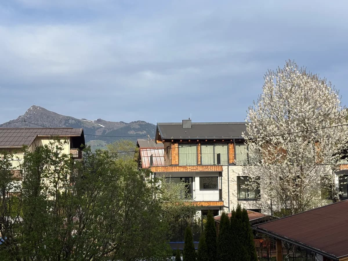 1-Zimmer-Wohnung mieten in Kitzbühel – 30 m², € 942 – Bild 11 von 13