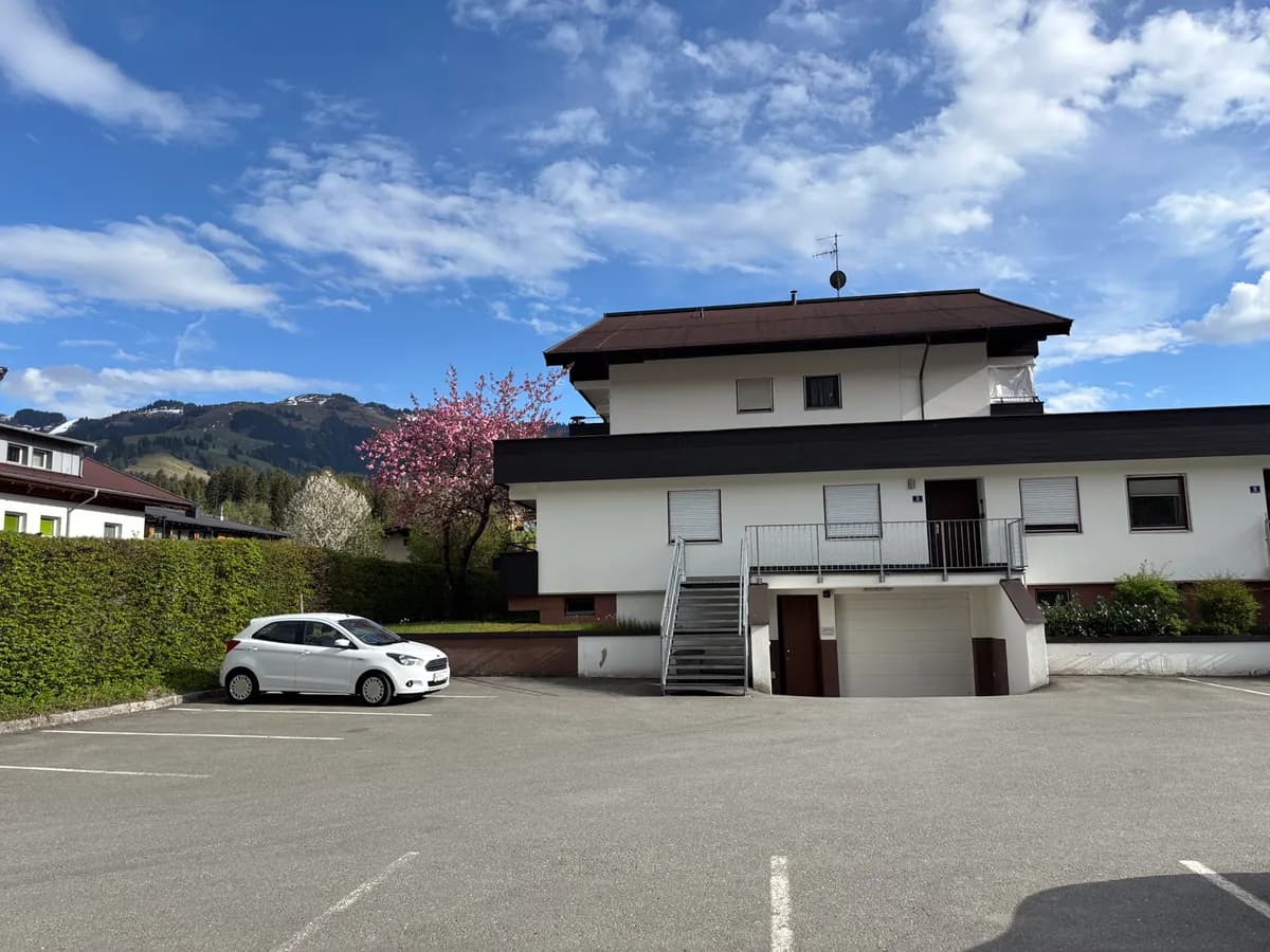 1-Zimmer-Wohnung mieten in Kitzbühel – 30 m², € 942 – Bild 12 von 13
