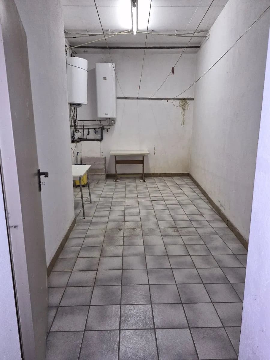 Immobilie mieten in Sankt Pölten Land – 16 m², € 75 – Bild 2 von 2