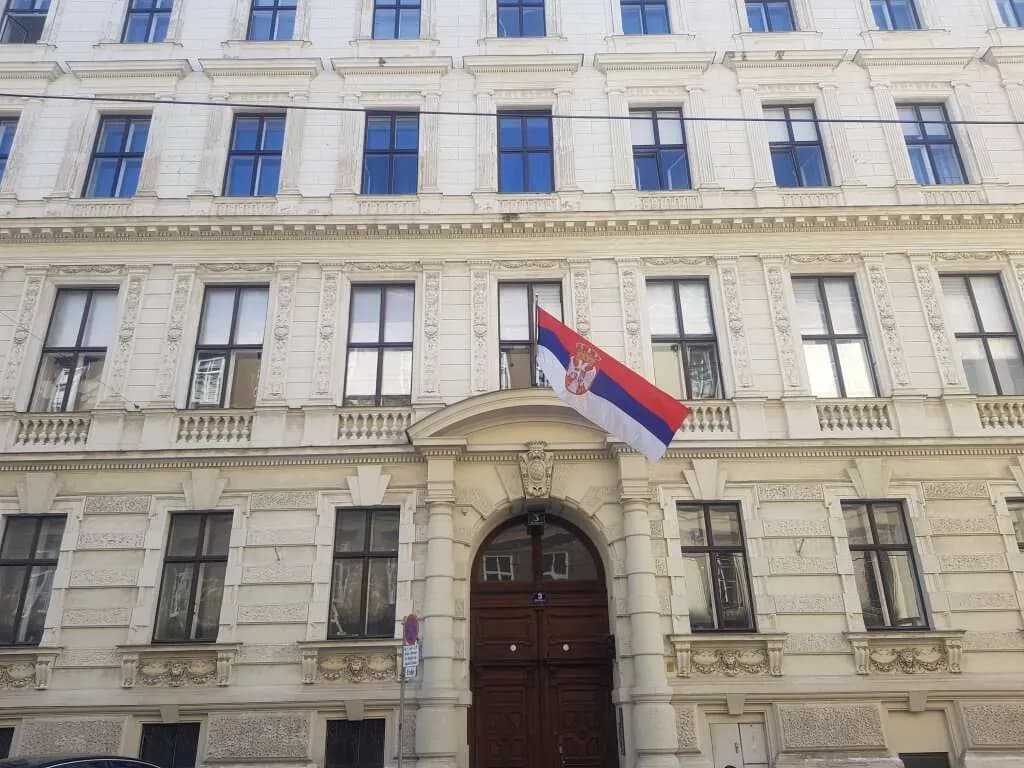 Gewerbeimmobilie mieten in Wien – 432 m², € 7.227
