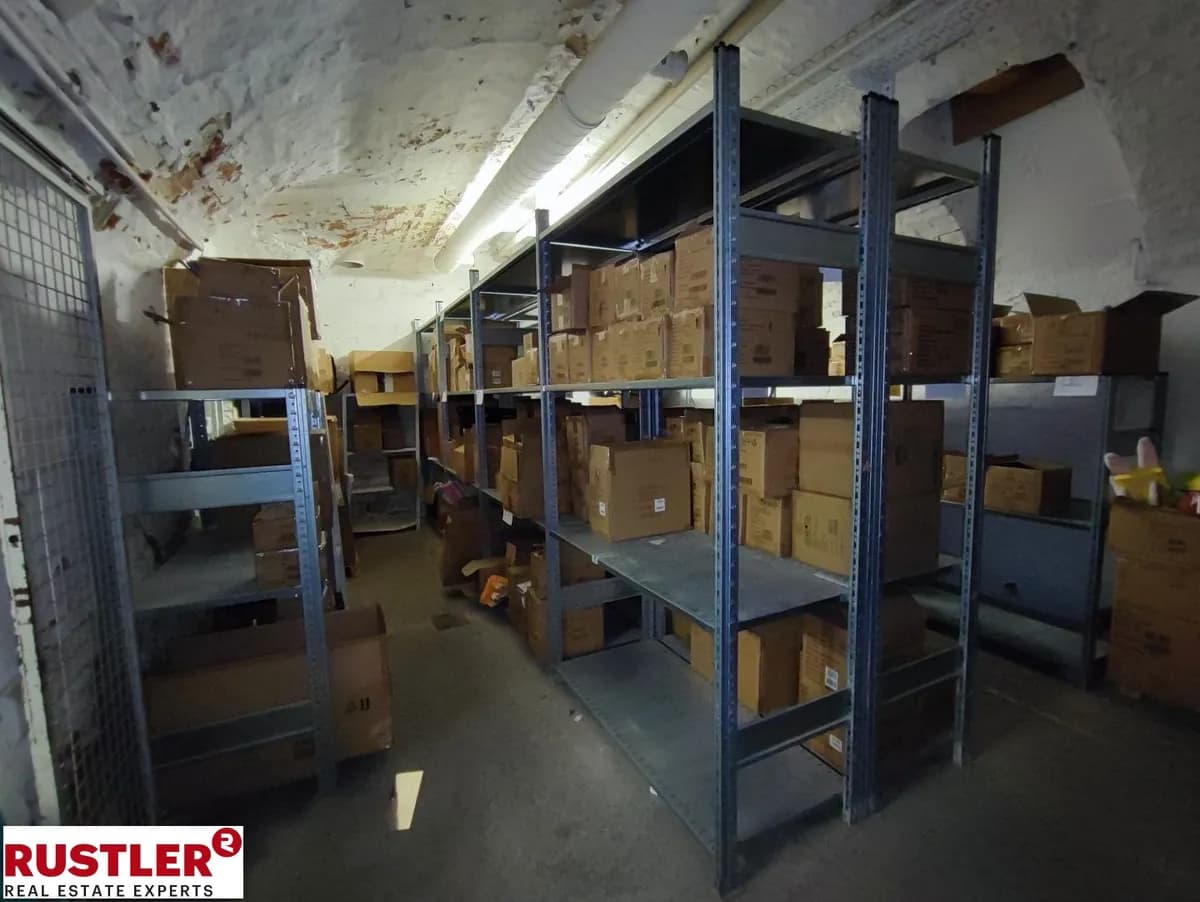 Gewerbeimmobilie mieten in Wien – 416 m², € 9.402 – Bild 9 von 11