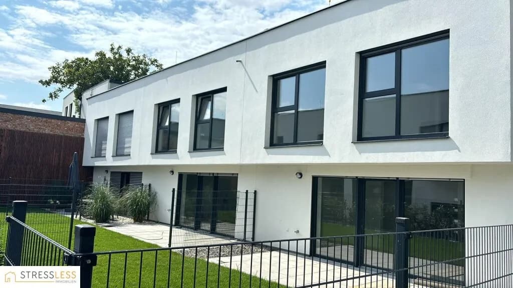 4-Zimmer-Haus kaufen in Bruck an der Leitha – 104 m², € 439.000 – Bild 1 von 18