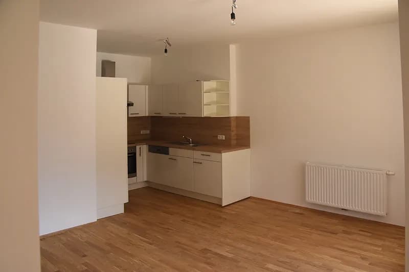 2-Zimmer-Wohnung mieten in Weiz – 485 m², € 550 – Bild 2 von 4