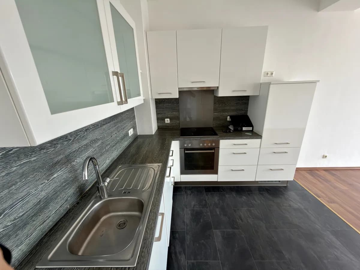 3-Zimmer-Wohnung mieten in Wels – 77 m², € 650 – Bild 3 von 10