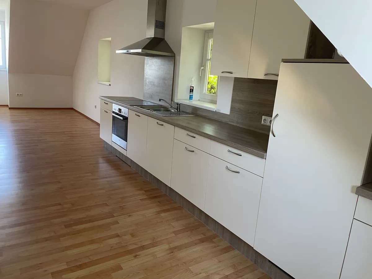 2-Zimmer-Wohnung mieten in Eferding – 69 m², € 699 – Bild 1 von 6