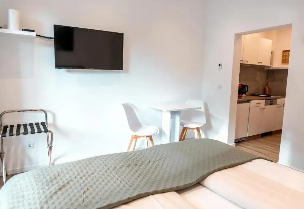 1-Zimmer-Wohnung mieten in Feldkirchen – 24 m², € 60 – Bild 3 von 17