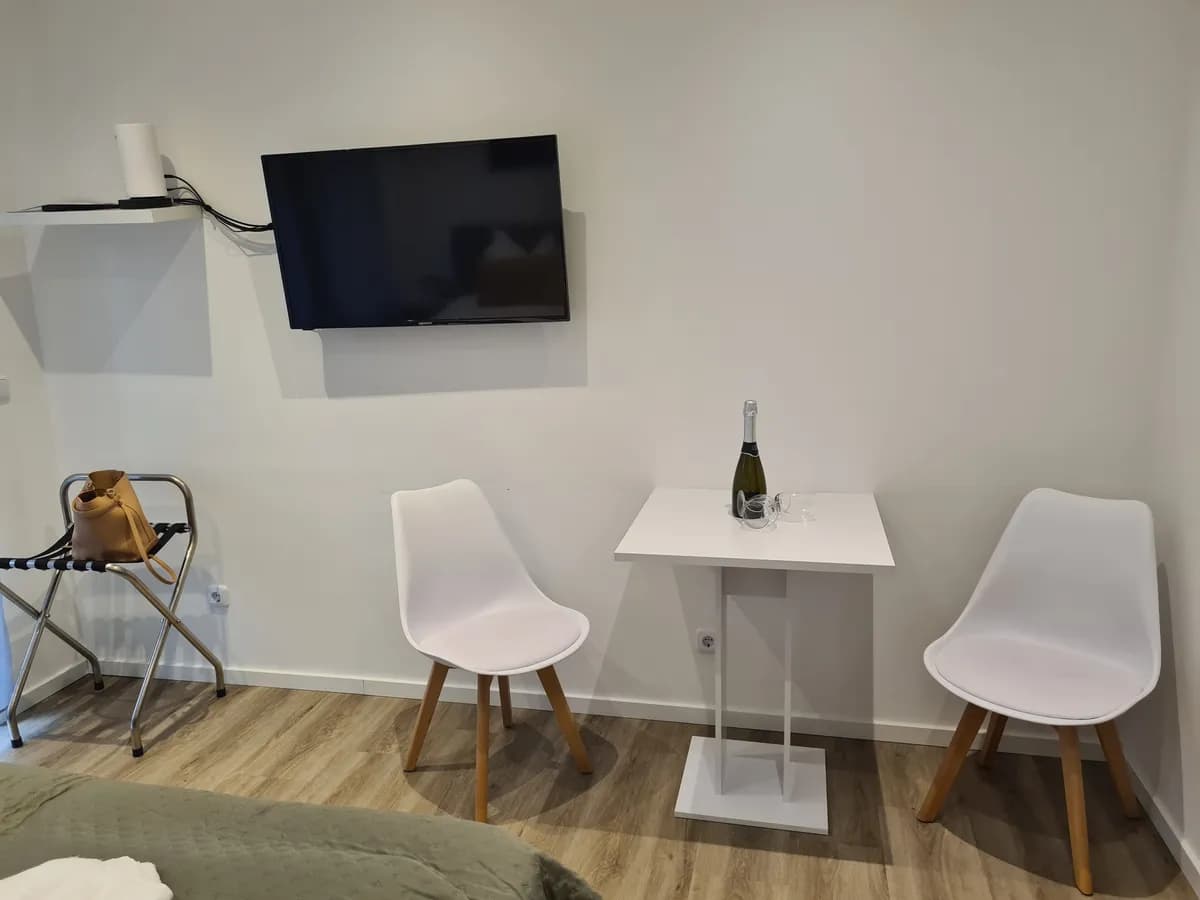 1-Zimmer-Wohnung mieten in Feldkirchen – 24 m², € 60 – Bild 5 von 17