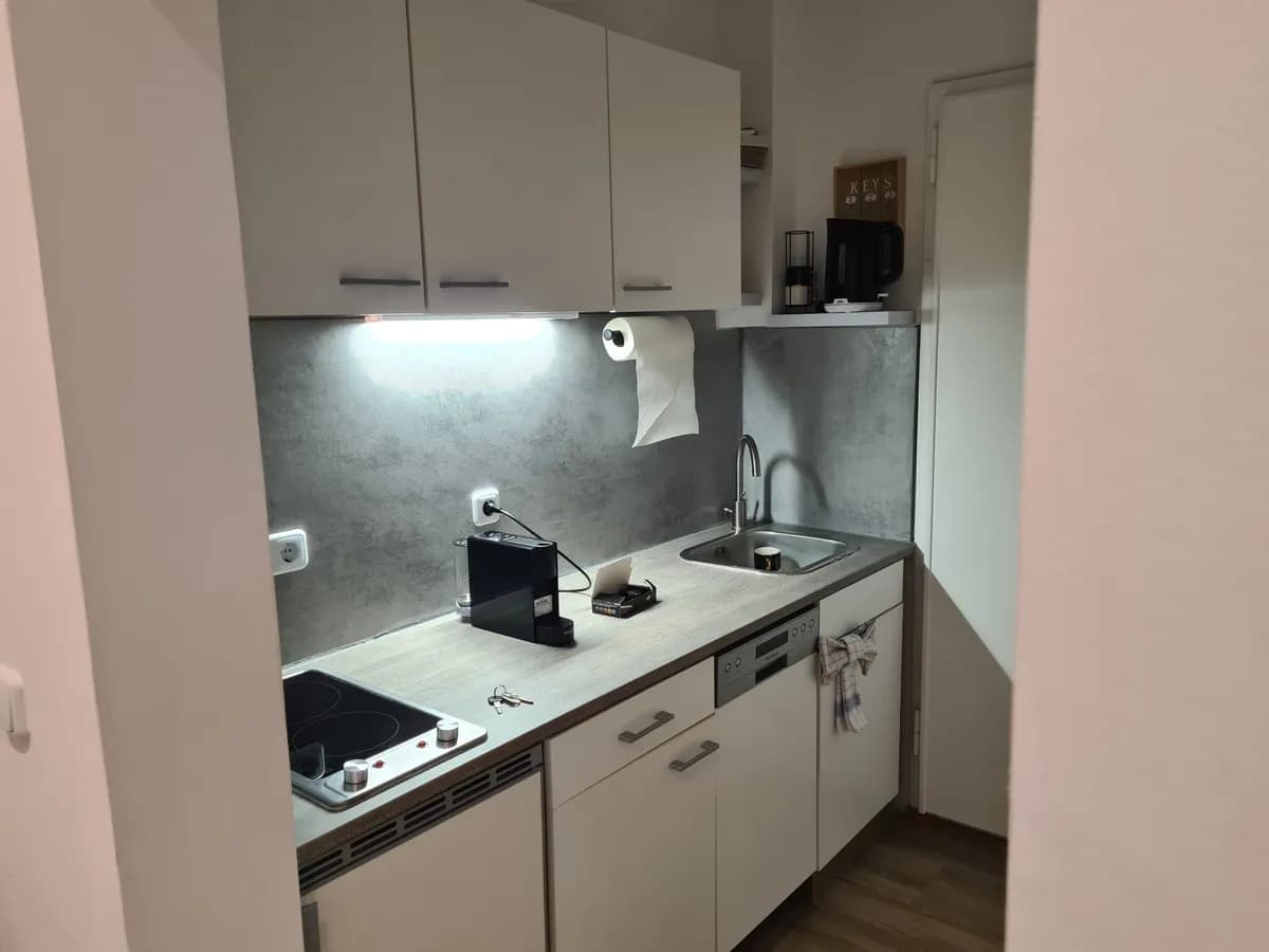1-Zimmer-Wohnung mieten in Feldkirchen – 24 m², € 60 – Bild 8 von 17