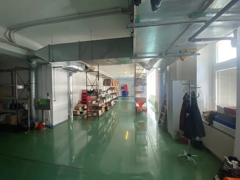 Gewerbeimmobilie mieten in Wien – 483 m², € 10.095 – Bild 8 von 12