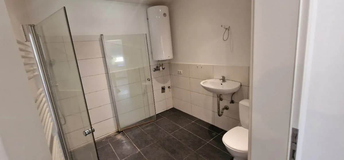 2-Zimmer-Wohnung mieten in Wels – 51 m², € 790 – Bild 6 von 8