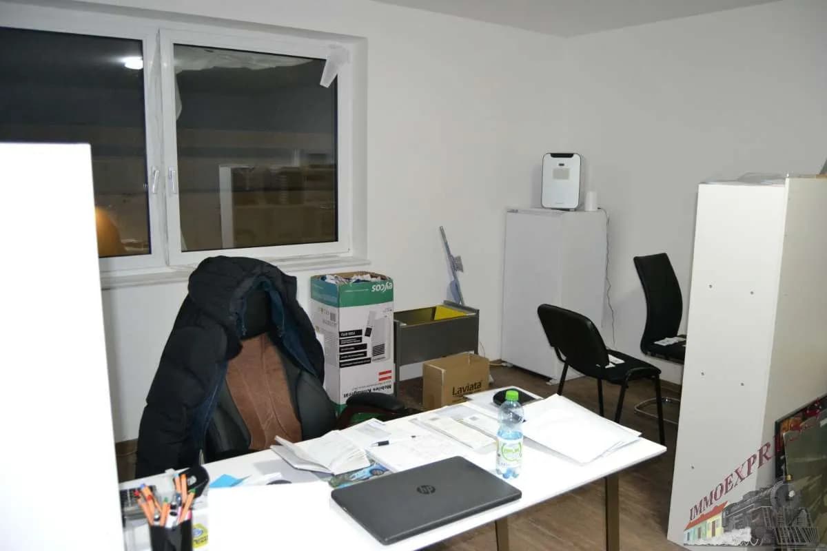 1-Zimmer-Gewerbeimmobilie mieten in Bruck an der Leitha – 25 m², € 100 – Bild 3 von 6