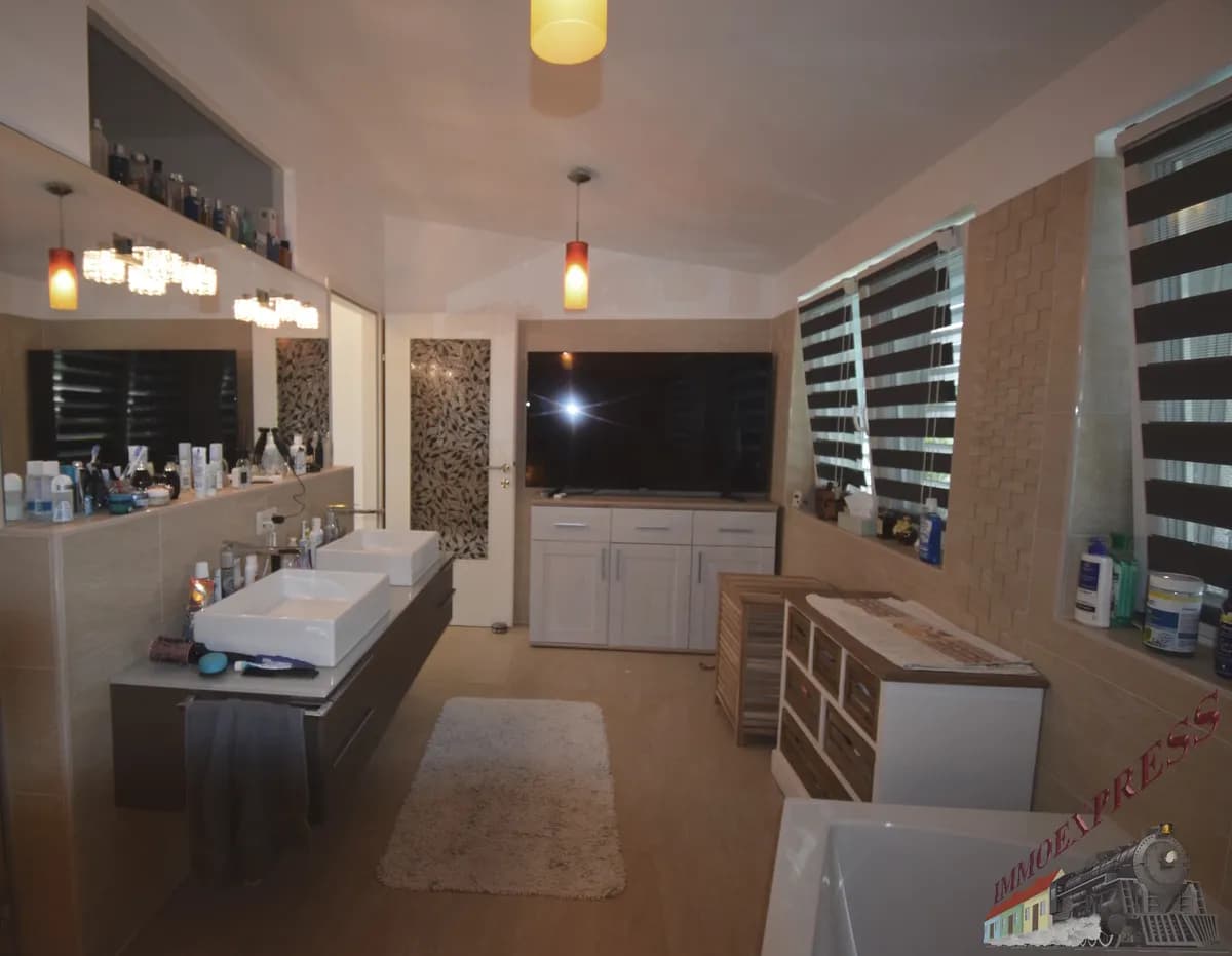 5-Zimmer-Haus mieten in Mödling – 180 m², € 2.600 – Bild 12 von 19