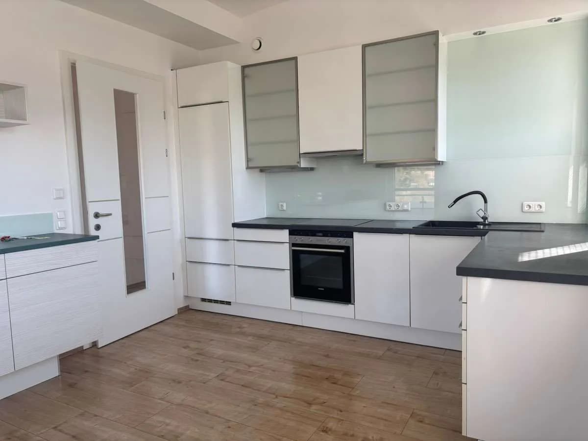 Wohnung mieten in Linz Land – 96 m², € 1.349 – Bild 2 von 14