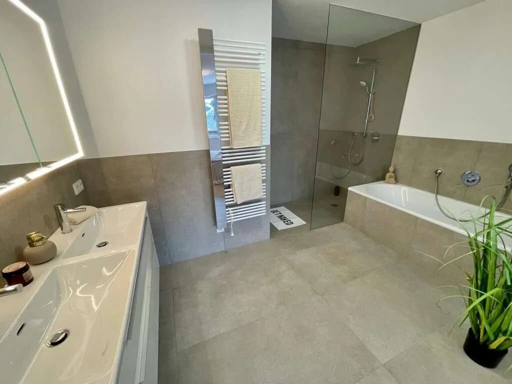 6-Zimmer-Haus kaufen in Vöcklabruck – 236 m² – Bild 8 von 14