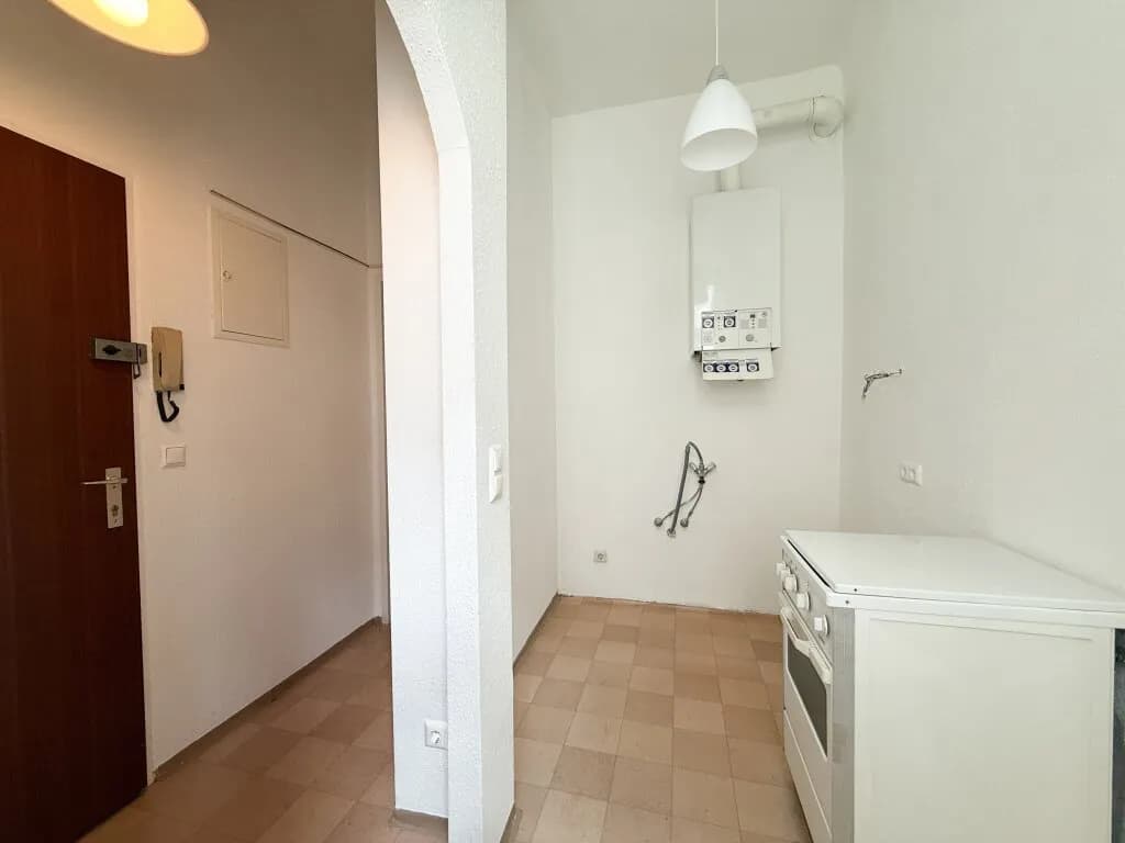 1-Zimmer-Wohnung kaufen in Wien – 33,31 m², € 108.000 – Bild 2 von 6