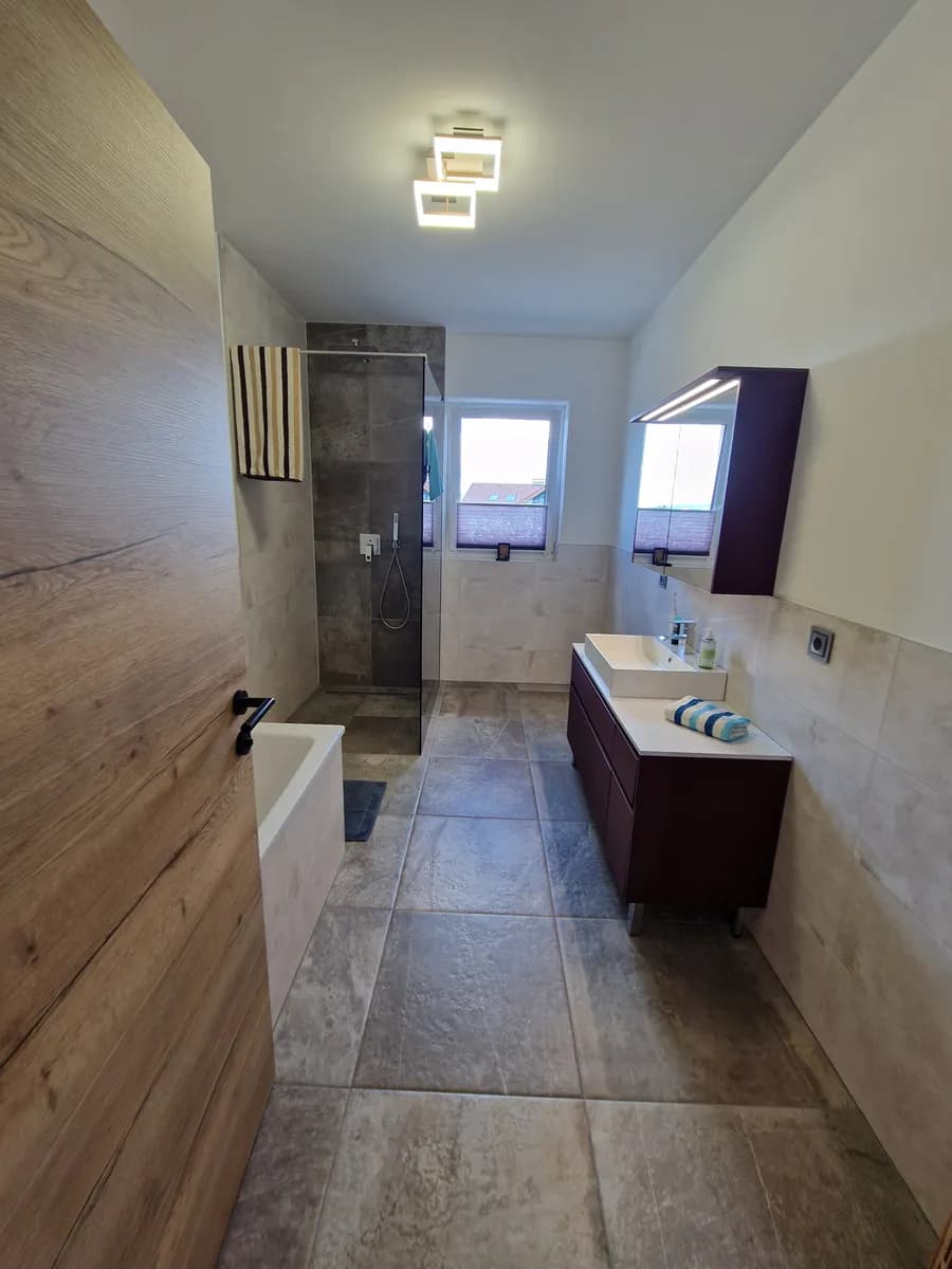 3-Zimmer-Wohnung kaufen in Gmunden – 144 m², € 539.000 – Bild 10 von 36
